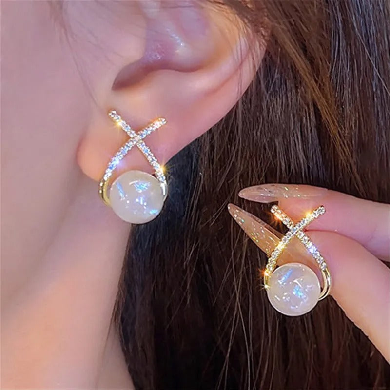 Elegant Gold Heart Pearl Stud Earrings - Korean Fashion 2024